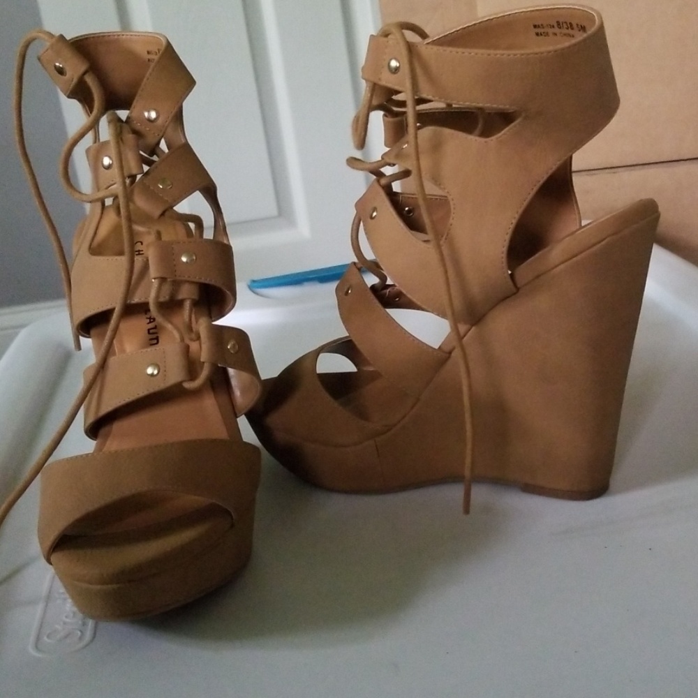 Brown above ankle strappy wedges